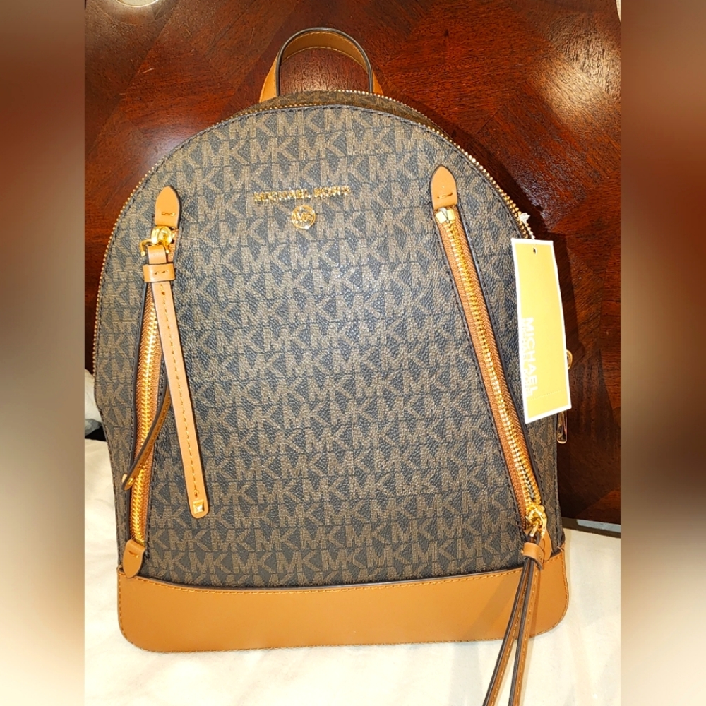 NWT MICHAEL KORS BROOKLYN BACKPACK